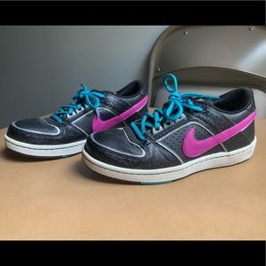 Nike Women’s Sneakers - Size 7.5